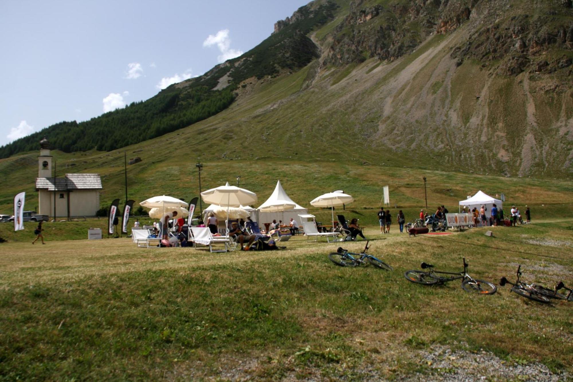 Residence Livigno Myholidaylivigno Buitenkant foto